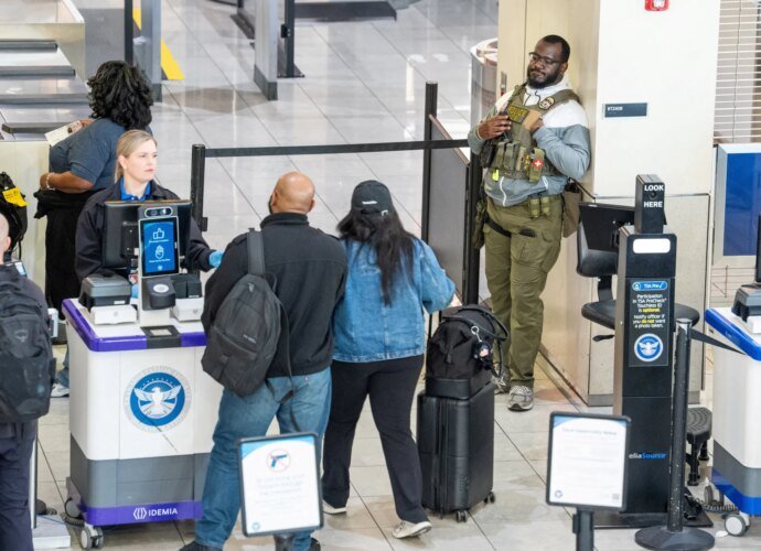 US Congress passes bill to resume funding for DHS and end partial shutdown | Police News