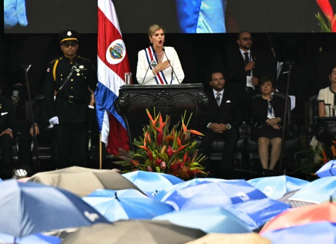 Laura Fernandez sworn in as Costa Rica’s new president | Elections News