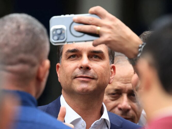 Poll shows Lula and Bolsonaro tied before Brazil’s presidential election | Elections News
